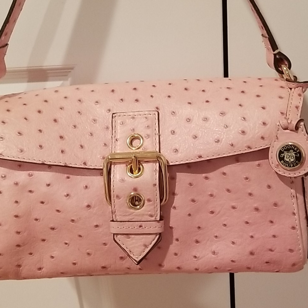 DOONEY & BURKE NILE COLLECTION